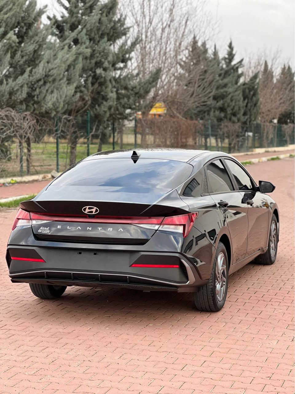 هوندا النترا 2024 كلين بدون  حادث و بدون صبخ بدون بارد بدون شخوط السعر 148$ ومجال قليل 
مواصفات سياره SEL فول فول عدا فتحه 
معروفه گيچ الكتروني تشغيل عند بعد بصمه ابواب بصمه صندوق بصمه تحديد سرعه تحديد مساره شاشه كاميره اناره داخليه متغيره الوان والاستوع رادار امامي و خلفي جانبي وظعيات للقياده نورمال/سپورت سمارت /ايكو /  تحكمات ستيرن كامله اناره يد باب عند اقتراب فتح صندرق عند اقتراب  و هتد... ماشيه 23 mil گير محرك حجر گزوز رادار كل شرط سياره دخول جديد تترقم اربيل دهوك سليمانيه مكان سياره عقره ابعت عن اربيل دهوك ساعه رقم هاتف *********** واتساب رقم هاتف اسيا *********** بث مباشر اكر, نينوى
