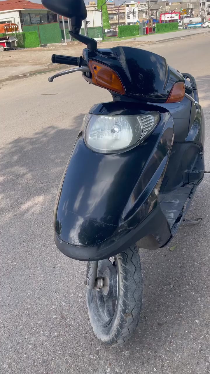 سلام عليكم دراجة سبيسي يباني دراجة مكفولة مابيها يي نقص هندر سلف كهربائيت كلهن شغلات سعر مناسب 400 بيها مجال مكان بغداد البياع  رقم *********** بي وتساب
