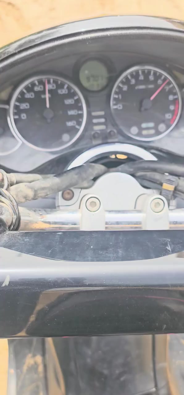 السلام عليكم دراجة صفر 8 للبيع مكاني بغداد ناحية الوحده 
***********
