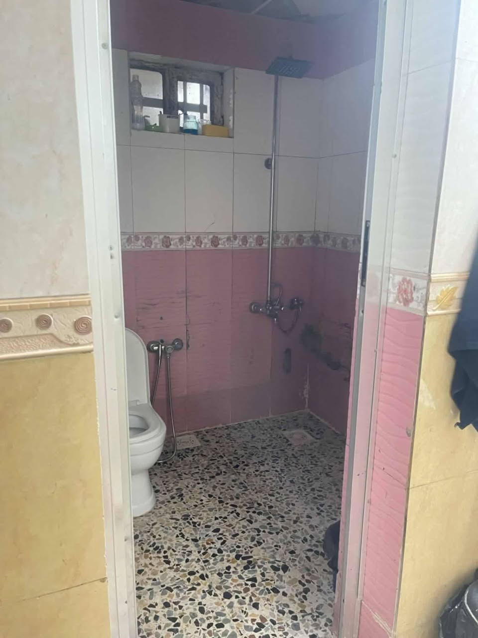 مشتمل طابو زراعي مساحه ١٠٠ متر طابق واحد قرب تقاطع درويش قاعه بغداد للمناسبات الزنجيل السعر مناسب ٧٣ 
***********☎️
