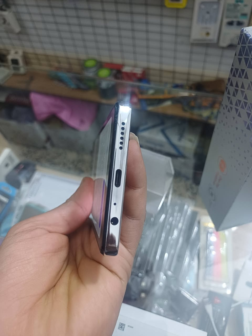 تكنو كامون ٣٠
ذاكره ٢٥٦ 
مبدل شاشه اصلي تفصيخ شرط 
سعره ١٥٠ وبي مجال 
*********** وتساب 
توصيل متوفر
