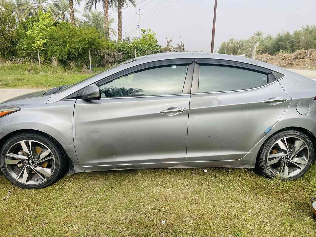 السلام عليكم
متوفر النترا للبيع موديل 2015
وارد أمريكي 
الضرر 3قطع صبغ أبيعك حزام بس هيه اقل الحزام
السعر103وبيه مجال
العنوان بابل المحاويل 
الرقم***********
