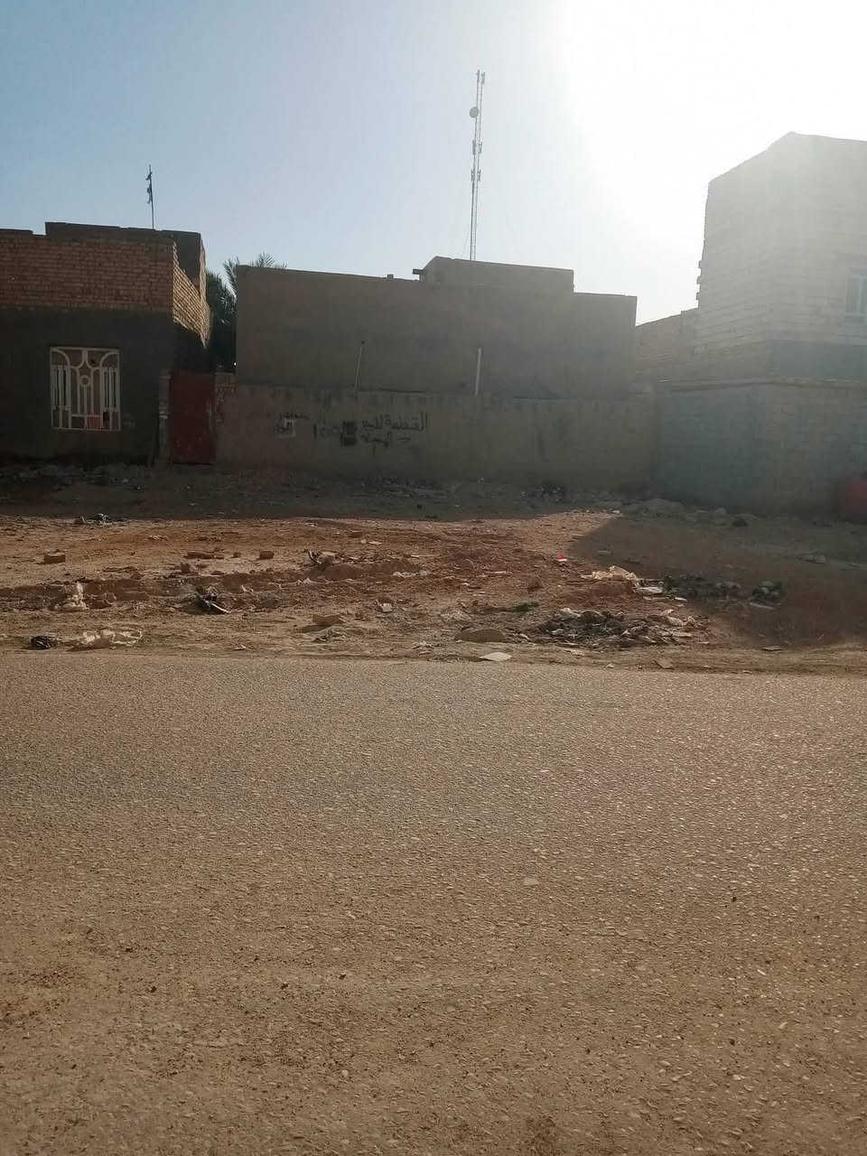 قطعه ارض للبيع طابو زراعي سند 25مداور مباشر 
المساحه 155متر 
الواجه 5//11
النزال 15/750
مقابل الشارع المقابل مدرسه الحمزة والبصره 
السعر المطلوب 60 مليون
📞 للاستفسار مراسله الصفحه اوالاتصال ع الارقام التاليه:
: ***********///***********/////***********
