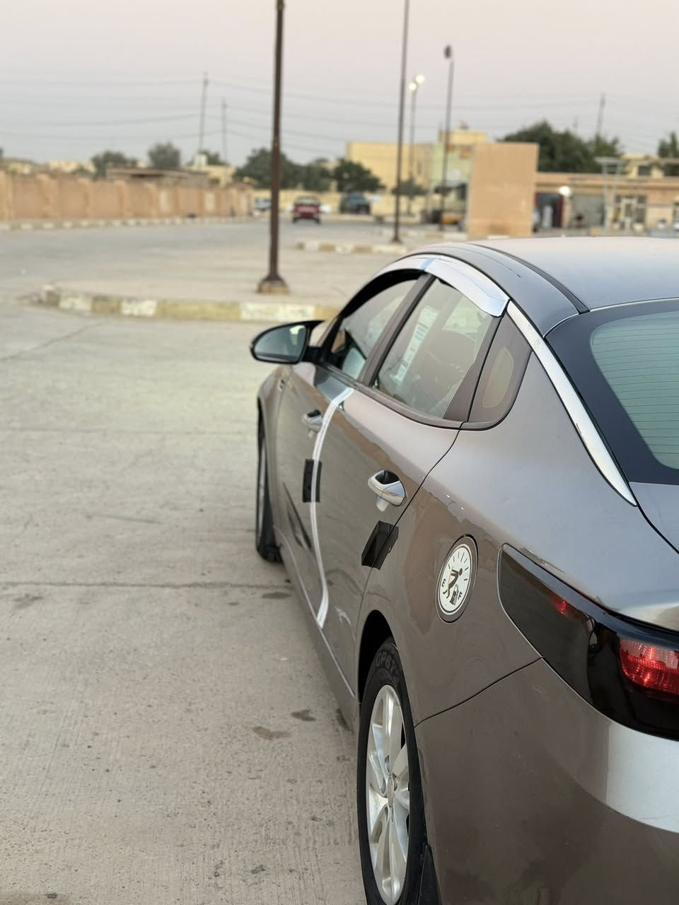 السلام عليكم كيا اوبتيما 2018باسمي رقم صلاح الدين دولي السياره جاهزه من كل شيء  مواصفات السياره تحكم ستيرن اشاره بالمري ثلاث وضع قياده كاميرا دواره حساس خلفي توقف ذاتي عند الاقتراب حادث السياره بنيد صبغ وباب مبدل بلادي 

مكان السياره صلاح الدين 

للستفسار الاتصال على الرقم ***********
