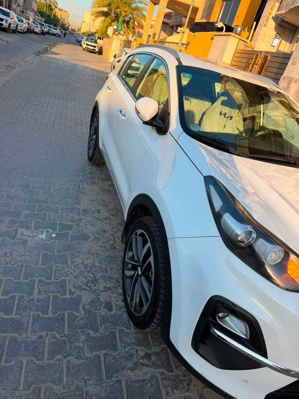 كيا سبورتج/kia sportage
السعر:20500$
موديل:2021
اللون:ابيض
الممشى:65.000حقيقي
الضرر:مكفوله من الحار والصبغ فقط بيها شبر بالباب الراكب بارد وشبر بالصندوق الخلفي بارد وفقط بارد بدون صبغ
المواصفات:
1-بصمه ابواب وتشغيل
2-مري كهرباء وترحيب
3-اناره من اليدات
4-حساس امامي خلفي
5-شاشه كامره بلادي
6-لايت عدسات زينون
7-مرايه الداخليه اوتو ديم
8-خمسه ويل كب والسبير ما نازل
9-تبريد لمس
*لا يوجد فيها اي نقوصات سيارة جاهزه 100%صدر جديد موبز وكاله تايرات جدد باتري قبل يومين شاده اصلي
والسيارة بأسمي تحويل ثاني يوم
العنوان:زيونه-ساحه ميسلون
الرقم:***********فقط على هذا الرقم غير متواجد على الفيس بوك
