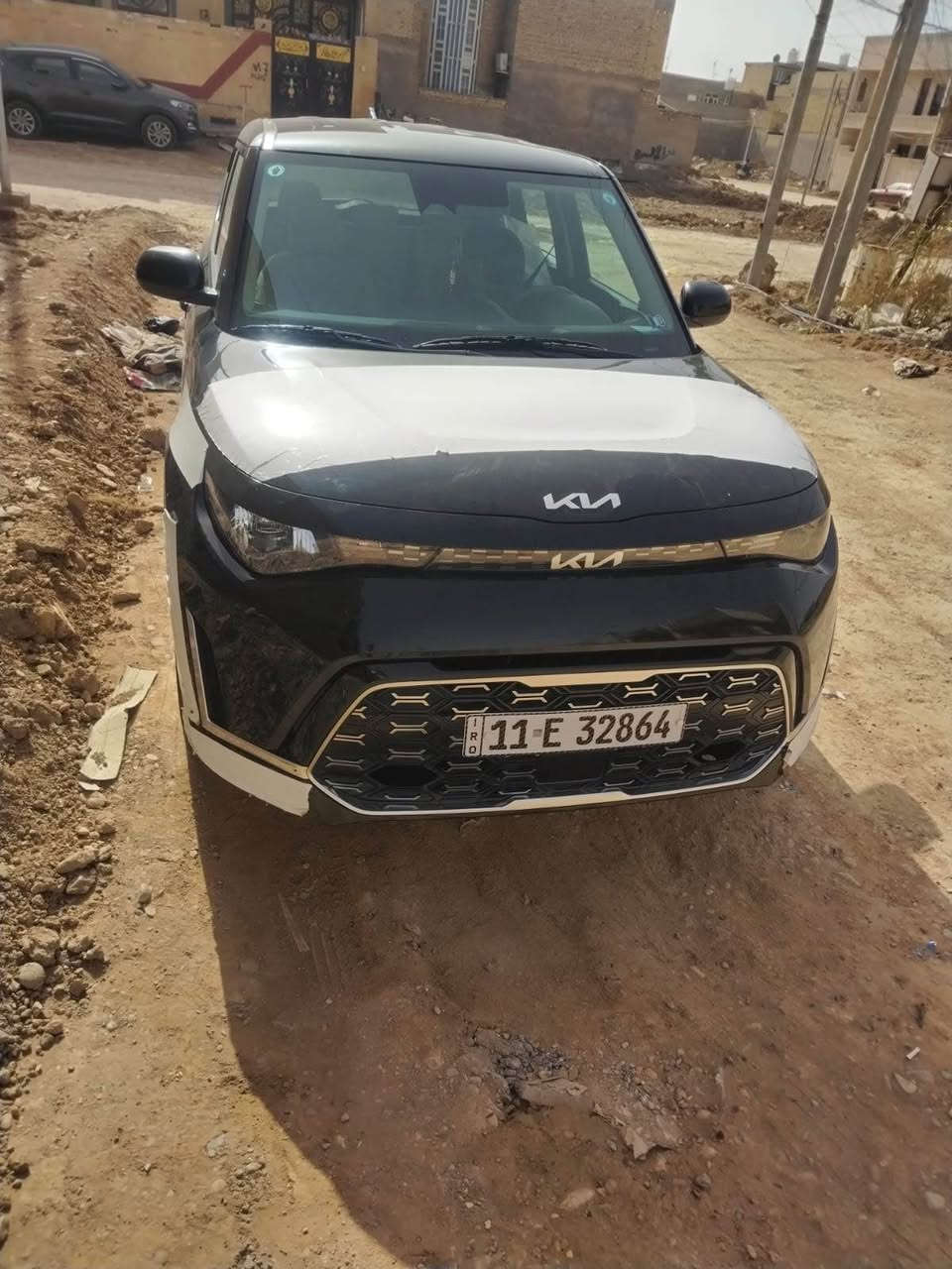 كيا صول للبيع موديل2023
ماشية 37 كم 
اسود اللون
حادثها بنيد فقط
رقم بغداد 
مكان السيارة واسط / الكوت
السعر 145 وبيها مجال بسيط 

***********
*********** دهل اوران, واسط
