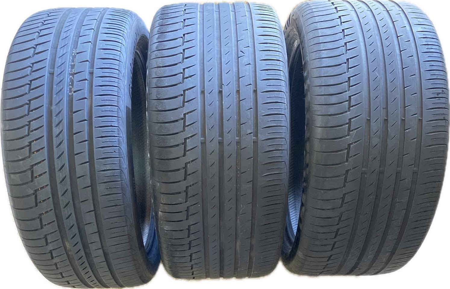 السلام عليكم / تايرات كونتيننتل انتاج 23/24 رن فلات اخو الجديد للبيع
🛞 زوج قياس 315/35/22 انتاج 24 ممشى اقل الف كيلو

🛞تك قياس 275/40/22 انتاج 23 ممشى اقل 100 كيلو فقط 
      مجرد شديته وبدلته بعده بالأختام

🔺م/ انا بائع شخصي وليس صاحب محل

موجود صور وفيديوهات إضافيه للاطلاع والتفصيل 

ابيعهم بسعر مناسب للجنايه ان شاء الله
 
للاستفسار/*********** وموجود واتساب
او خاص
