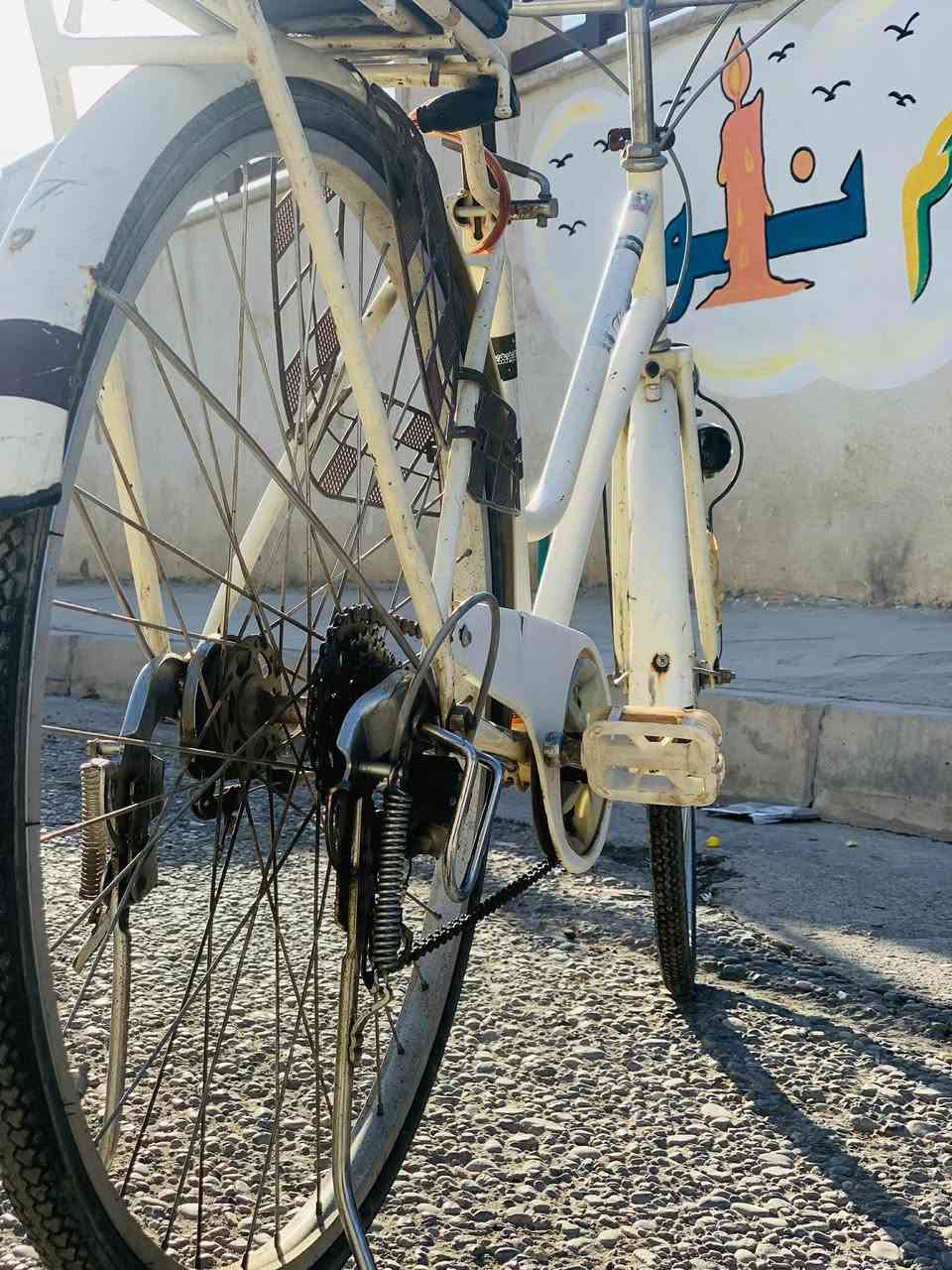 السلام عليكم
بايسكل للبيع 

النضافه70

كير شغال 

السعر80 وبي مجال


**إذا كنت صاحب هذا الإعلان وتريد حذفه لأي سبب، رجاءا أرسل رسالة إلى الدعم الفني**