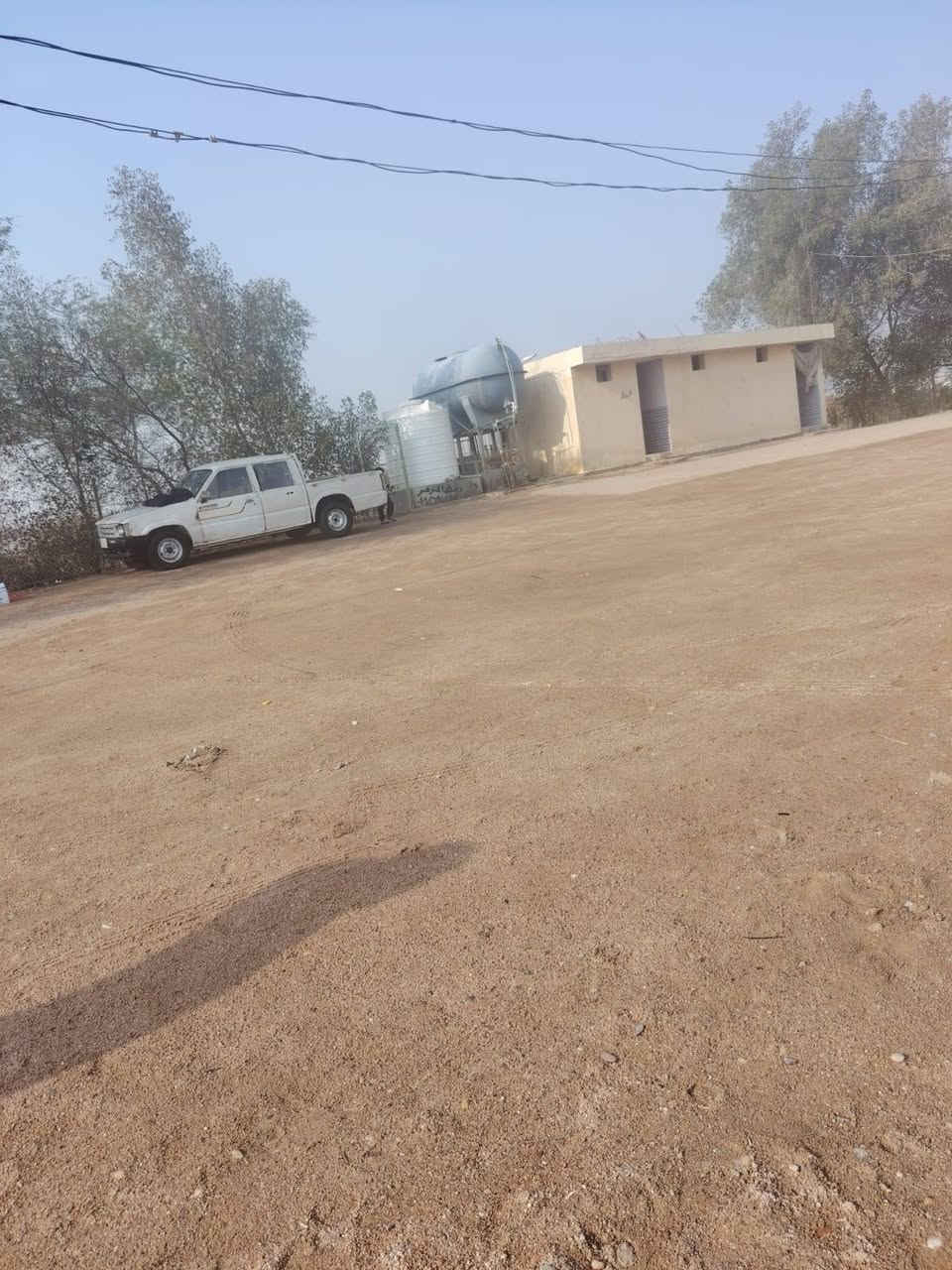 ييكم للبيع مديل91 رقم نجف اليف محرك وكير ونجي السنويه تنتهي ب2029 تبريد شغال السعر 3مليون وبيهه مجال العنوان بصره قبله دقم الهاتف ***********
