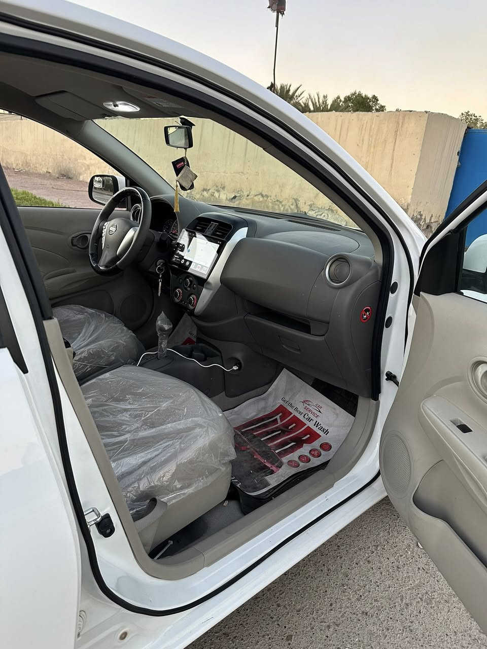 سلام عليكم نيسان سني هندي بليته زركه 2024 بعدها بالضمان ماشيه 16 ألف
سياره كلش جديده على وضع الشركه 

ضمان 3 سنوات أو 100 ألف كيلو 

مواصفات السياره جام كهرباء 

شاشه تاب اصليه من شركه نيسان  كامرا خلفيه 

تحكمات ستيرن داخل لون رصاصي 

سياره جاهزه ربع ما تصرف عليها 

رقم بغداد باسمي شبهه مييز 

بيها ضرر بسيط بالصندوك وشويه من الجاملغات الخلفيه 

مكان السياره بغداد السعر جداً مناسب 110 وبيها مجال بسيط ***********
