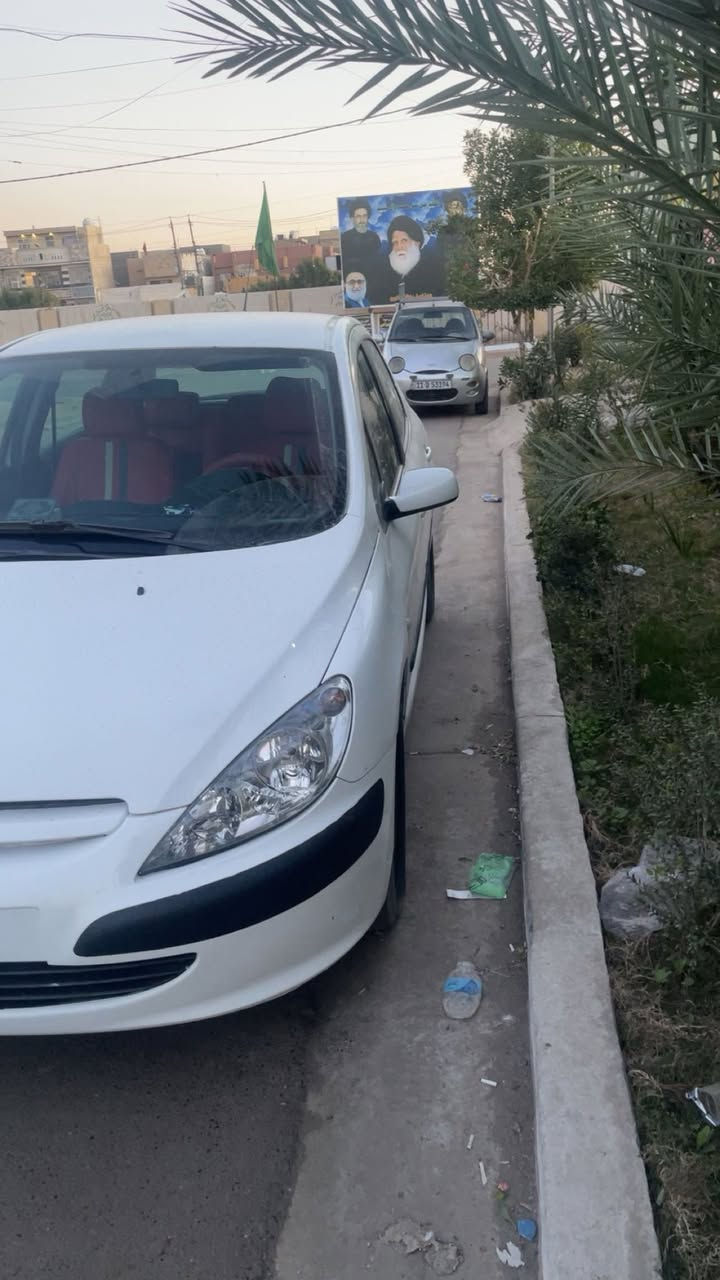 السلام عليكم للبيع بيجو 2005 كير محرك  مكفول تخم تاير صدر جديد شاشه جديد 
صبغ عام للجماليه (السعر55 ) الستفسار ***********
رقم بغداد
