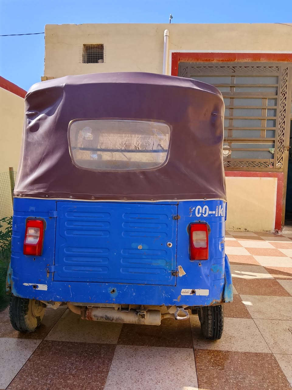 تكتك زيل للبيع موديل 218 بيهه مكينه واحد اوعشرين تخم تاير جديد جاهزه من كلشي السعر مليونين اومتين اوبيهه مجال قليل بيهه اوراق استنساخ مكفوله من السرقه الموشراي لايتعبني رجان ***********
