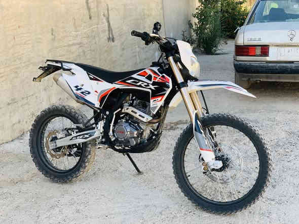 بۆفرۆشتن CRX300 2025 ماشااڵلە لەحەدی سفرا ماوە لە قەوەتی خۆی بێزارە مالی دۆستە جرک تیا نیە
شوێن : قەزار ڕزگاری 
  ژم:    ***********
