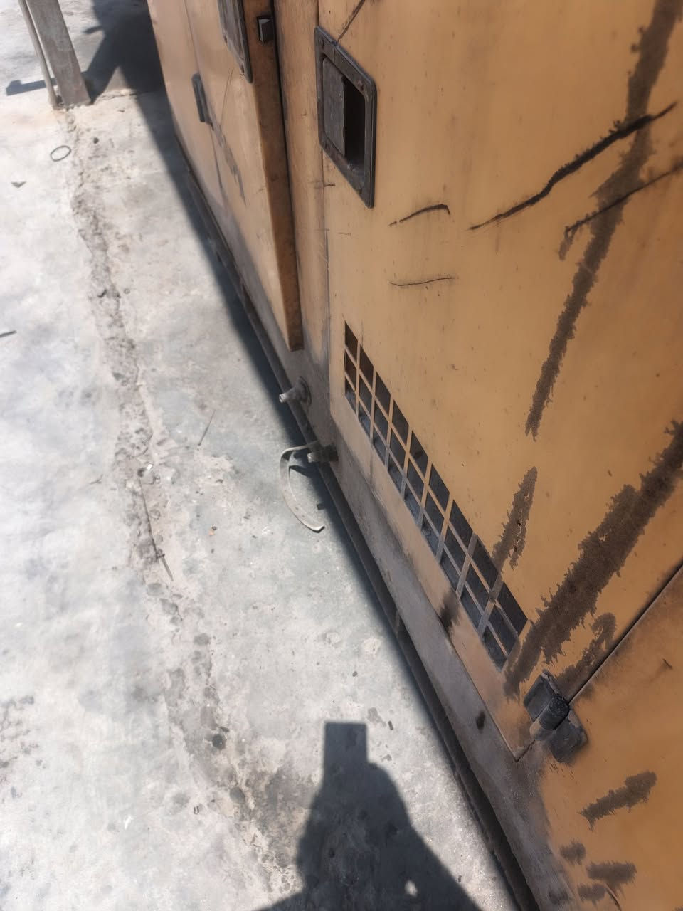 محركات عدد٣ حجم ١٠٥ملم أبيه على هل وضع مكاين بيهن نواقص للاستفسار اكثر اتصل على هاذا الرقم***********

