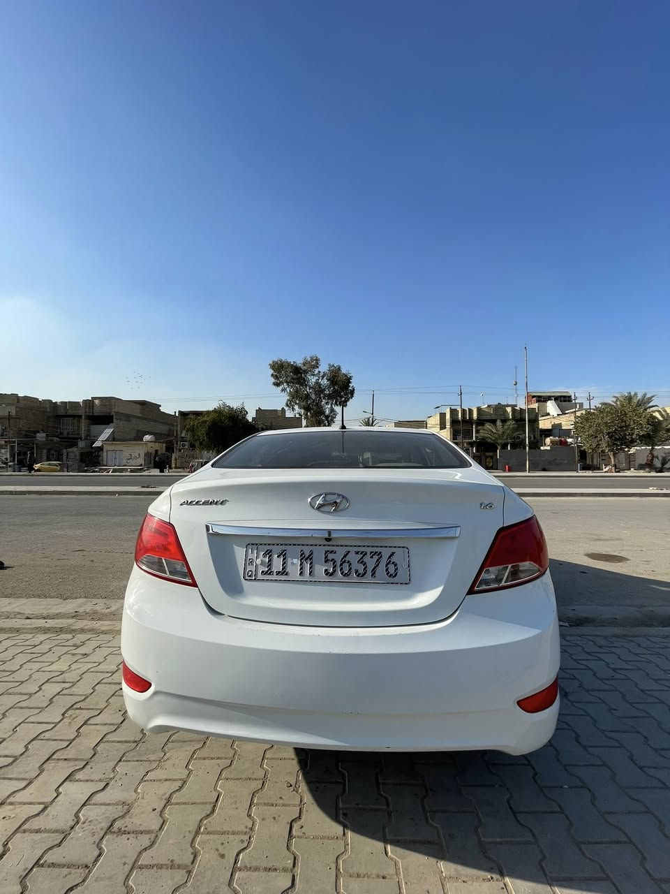 سلام عليكم سياره اكسنت موديل 2016 فول مواصفات  تحكم ستيرن أشاير  بل مري  محرك 1600 كير قطرتين رقم بغداد بسمي تحويل ثاني يوم  السعر 107 وبيه مجال حك جيه مكان سياره بغداد مدينه الصدر  رقم تلفون ***********
