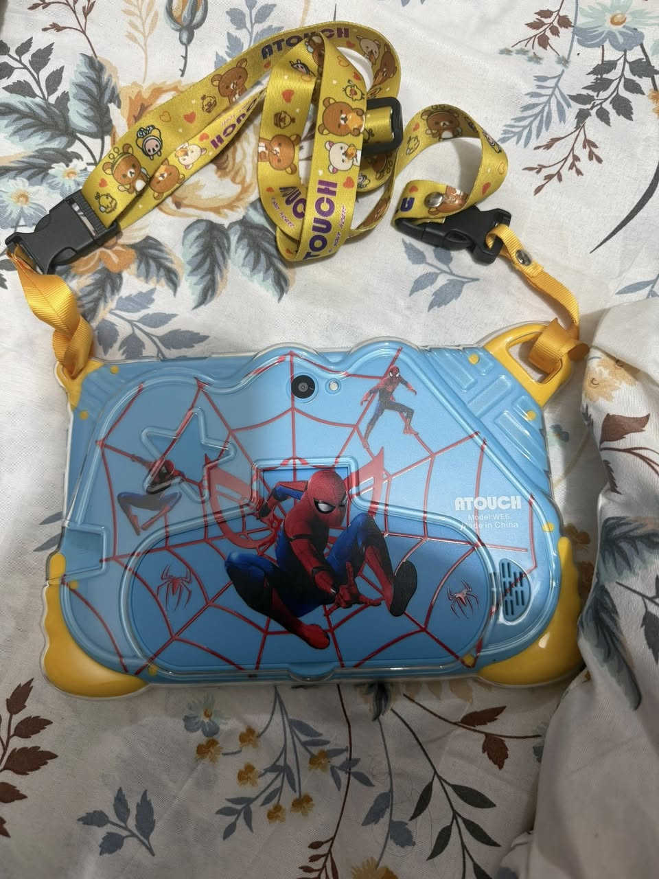 السلام عليكم تاب اصلي
حجم 8

ذاكرة 256 كيكا

اندرويد 15

شاحنة تايب سي

حافظة ضد الكسر 

كيبل شحن

راس شحن


**إذا كنت صاحب هذا الإعلان وتريد حذفه لأي سبب، رجاءا أرسل رسالة إلى الدعم الفني**