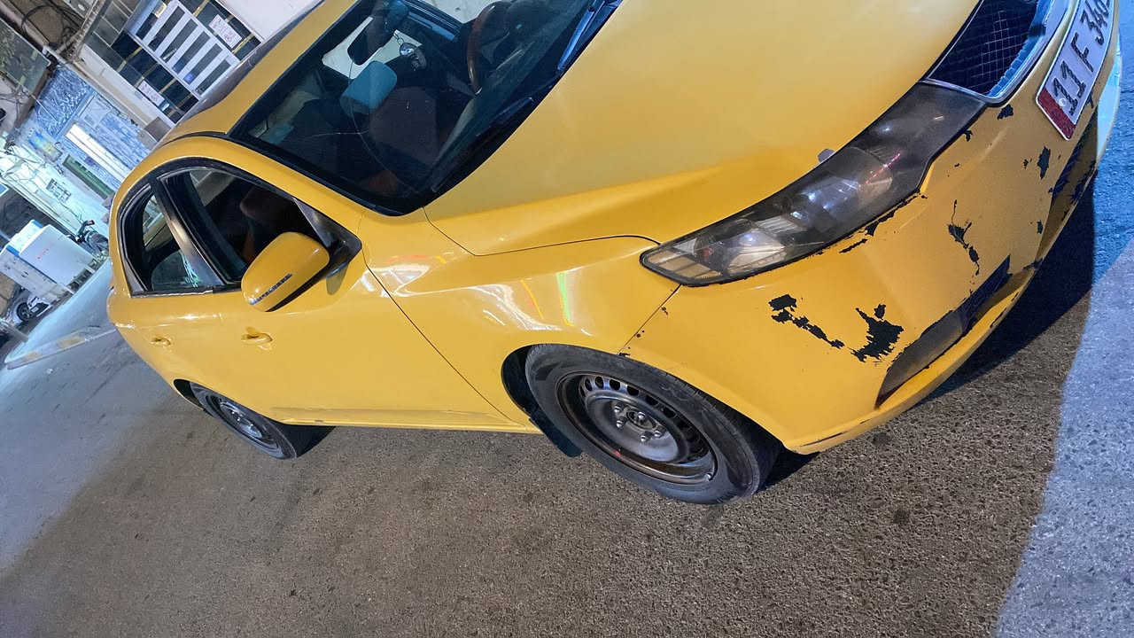 فورتي٢٠١١
حادثه حالغ امامي
فتحه 
حساس خلفي
اشارة مري
شاشه كبيره
تاير جديد
تبريد جاهز
رقم بغداد
سنوية لحد٢٩
هيئه صفر
غرامات صفر
محرك٢٠٠٠دوش
مكان كربلاء 
مداور نفس اليوم عقد مرور
تصال***********
السعر٧٥
