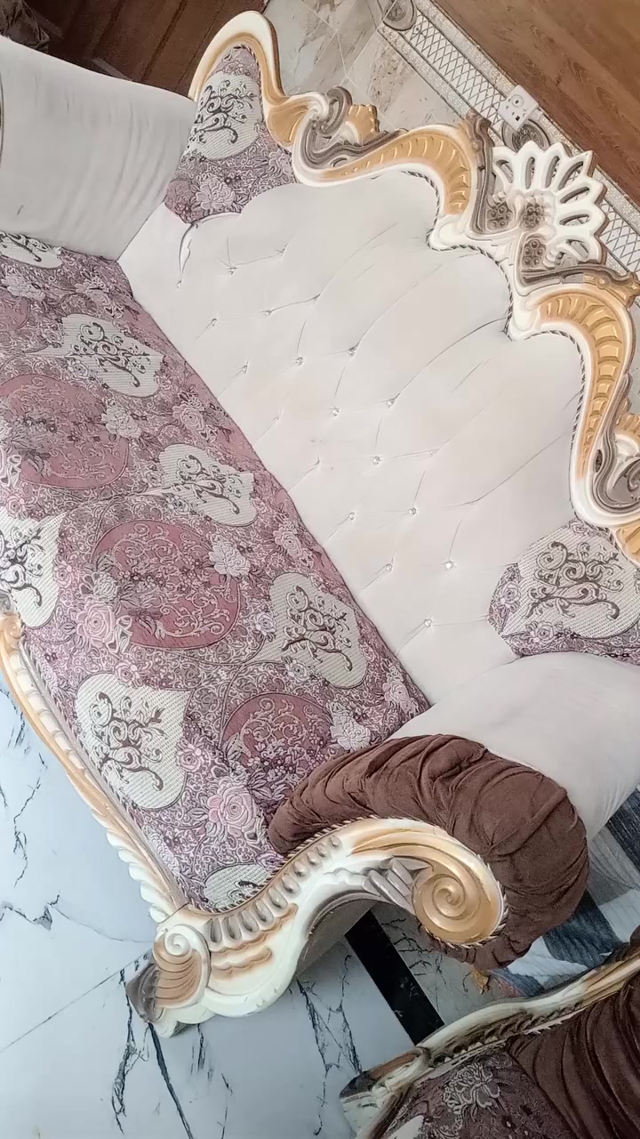 تخم مستعمل البيع السعر كلش مناسب الاستفسار خاص


**إذا كنت صاحب هذا الإعلان وتريد حذفه لأي سبب، رجاءا أرسل رسالة إلى الدعم الفني**