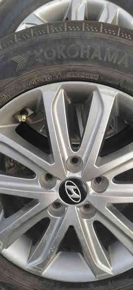 السلام عليكم
ويل كب ألنترا حجم 16 بيه زوج تاير يوكوهاما ياباني وزوج صيني قياس 205/65/16  للبيع مكاني بغداد *********** سعره 225 ألف
