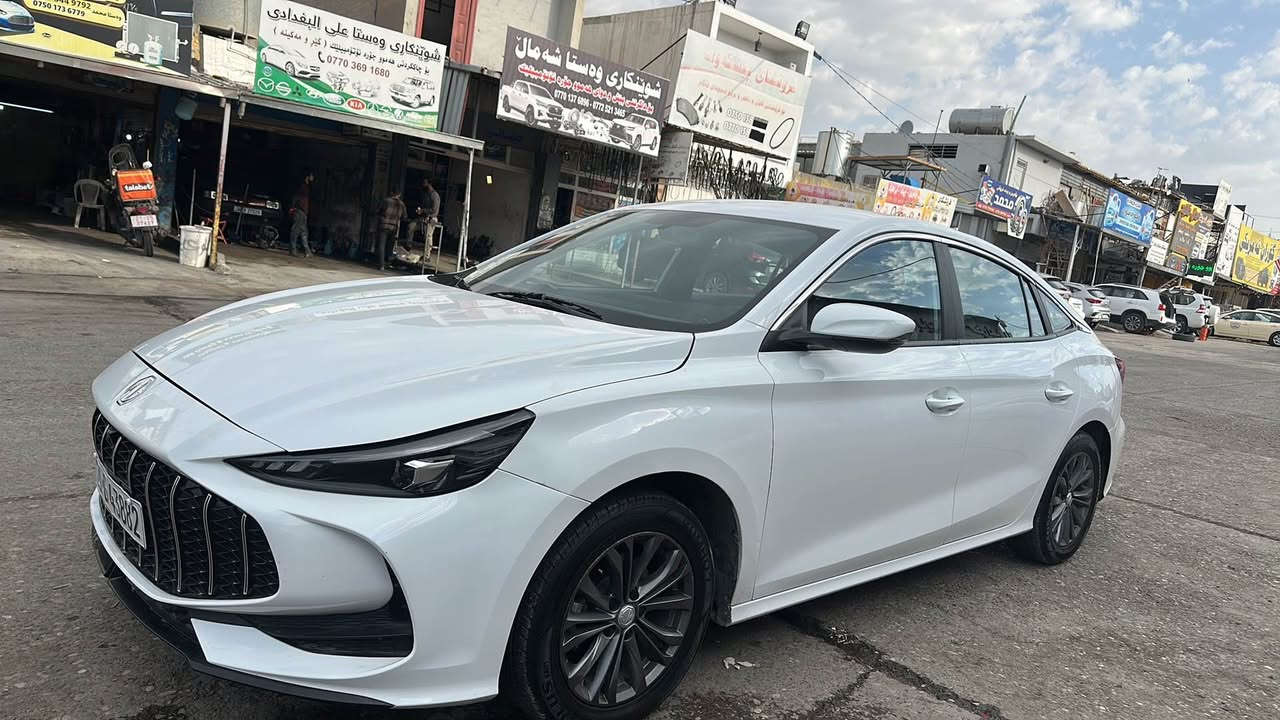 Mg gt 2025 ئێمجی جیتی مۆدێل ٢٠٢٥ پێشەکی سەیارەکە ٨ گەڵا غەرامەی تیایە دوای معامەلە دەگێڕێتەوە تەنها            ٥  کامێرە و سڵاید نییە،  کوشن جلدە-  ئۆتۆ هۆڵد -تەحدید سورعە -گێری ئۆتۆماتیک و عادی -گێچ ئەلکترۆنی شاشە و کارپلەی ئەکتیفە کامێرای دواوەی هەیە و زۆر شتی تر سەیارەکە کامل مەسرەفە و لید و شتی بۆ دانراوە ماڵی خۆمە ٢٧ هەزار رۆشتووە ٢ پارچەی سەکنی بۆیاخە بێ ناو رەقەم کراوە شانەکەی داری بەر کەوتوە ٤ پەنجە قوپاوە ١-٢ پەلە ساردی هەیە دامناوە وێنەکەی نرخی ١٠١ گەڵا و مامەڵە ٨ گەلا خرامەی تیایە دوای مامەڵە بۆت ئەگێرمەوە 0770 992 1303 السليمانية, العراق
