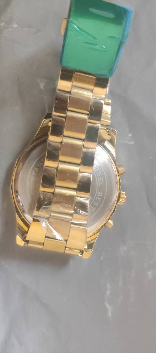 ساعه بهذا شكل نزل سعرك


**إذا كنت صاحب هذا الإعلان وتريد حذفه لأي سبب، رجاءا أرسل رسالة إلى الدعم الفني**