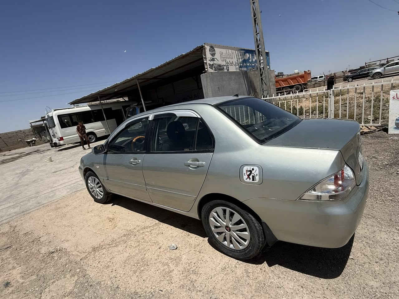 لانسر بومة 2008وارد امريكي سيارة كاملة وكل نقص ما بيها بيها ضربة بل جامرلغ الايمن ومصبوغةحزام تبريد وتدفئة كير ومكينة مكفولات نقصها بس الصدر الخلفي تعبان عنواني ديالى بعقوبة***********
