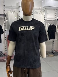 ملابس • للبيع