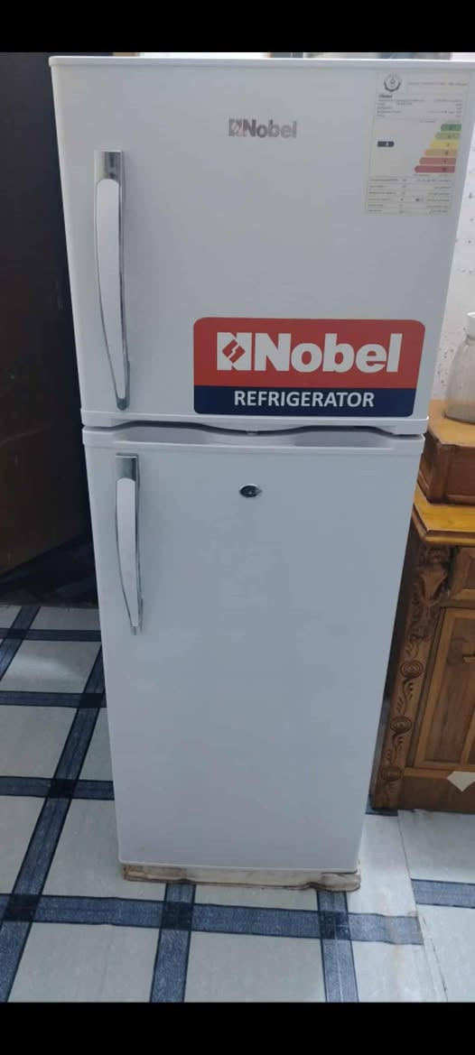 سلام عليكم 
غراض مستعمله لبيع كله جديد مثل ما واظح بصوره 
الاستفسار ***********
