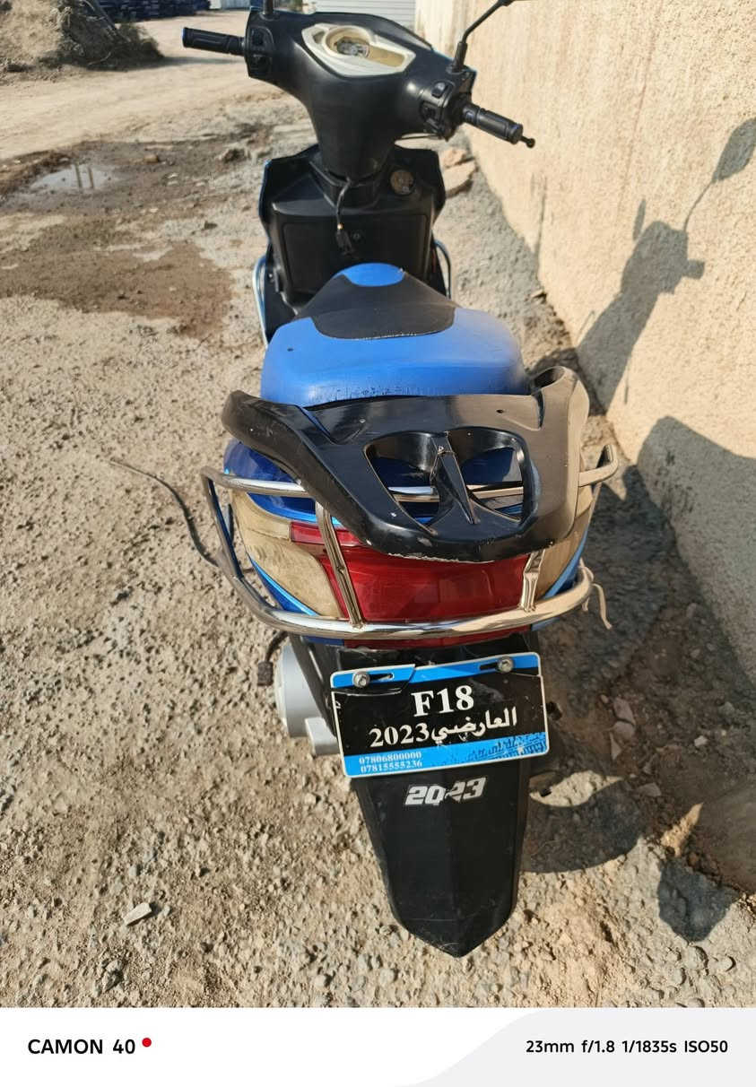 السلام عليكم 
سكنس صيني جديده صاليه اقل شهر من اشتريته الدراجه جديده كلش كلشي ما ناقصه وكلشي شغال اشاير وكلوبات وشرط سرعه ومعدل وشلعه السعر ولا ارخص 400الف وبيه مجال للستفسار اكثر انتصل عل رقم ***********
 المكان الديوانيه ✅👍🏻
