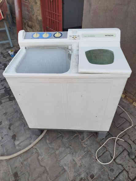 غسالة هيتاشي الأصلية شرط نضافة غسل وتجفيف مراوس بمكيف سبلت عاطل محترك ماطورة اراوس بيع هم ترهم هذا رقمي *********** السماوا
