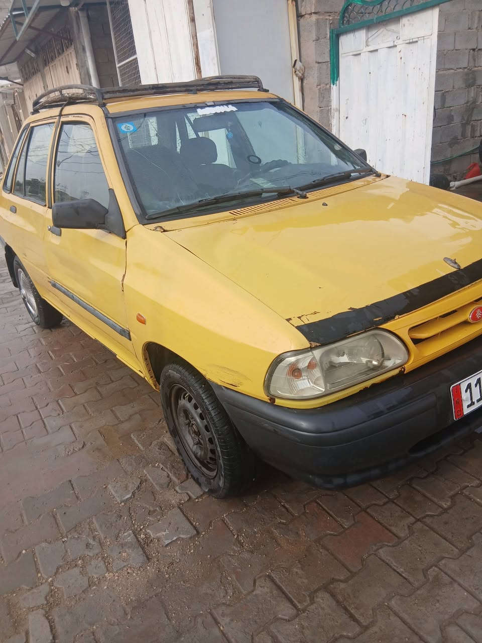 السلام عليكم سياره سايبه للبيع موديل ١٢ أجره بغداد رقم انكليزي جديد السياره بسمي السنويه نافذه ٢٠٣٠ السياره جاهزه وحلوه مال الشغل على باب الله السياره موجوده في كربلاء السعر المطلوب ٢٧ ورقه الغرامات والهيئه عليه اليحب يتصل على الرقم *********** وبي خير ويدلل  ابو احمد
