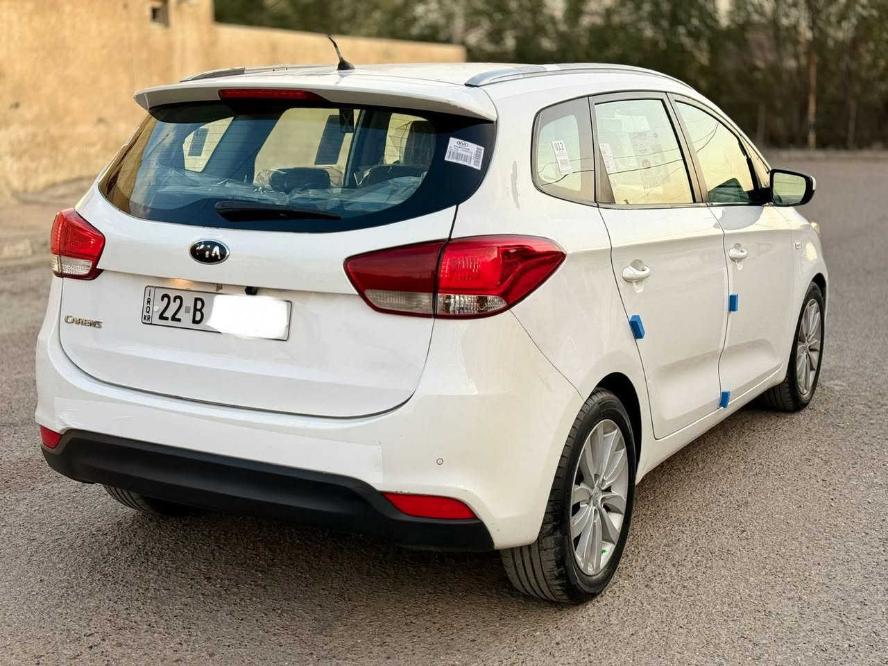 🌷ببركة الصلاة على محمد وآل محمد 🌷للبيع كيا كارنز خليجيه مكفوله كفاله عامه بيها ٣ مكانات كارت تكحيل فقط باقي كفاله موديل 2015 لون ابيض صدفي كير ومحرك 2000 دوش رقم اربيل الدولي الجديد ب اسمي شخصيآ تحويل وكاله ثاني يوم تخم تايرات جديد صدر جديد سياره مال بيت ع ايدي وما بيها نقص جاهزه داخل لونين بيجي واسود وبعد بيها مواصفات اكثر / مكان السيارة بغداد- الرصافه🌷🌹🌷🌹
للاستفسار الاتصال على الرقم*********** وبيه واتساب#السعر_133 مجال بسيط 🥀🥀
ملاحظة ⚜️ السيارة كاملة بدون اي نقص
