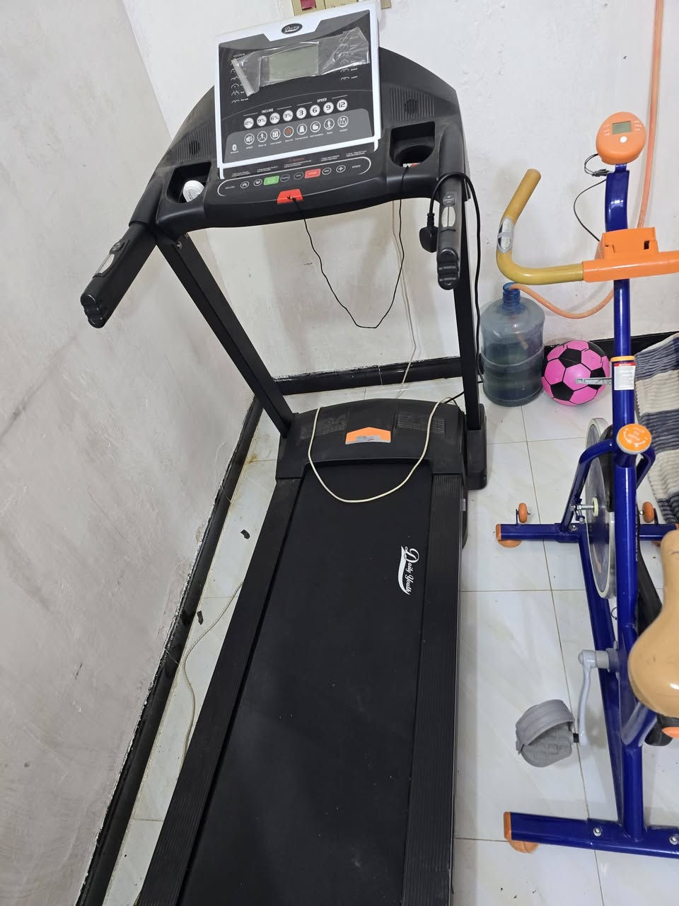 للبيع غراض رياضيه استعمال شهر فقط
جواه السوق ***********
