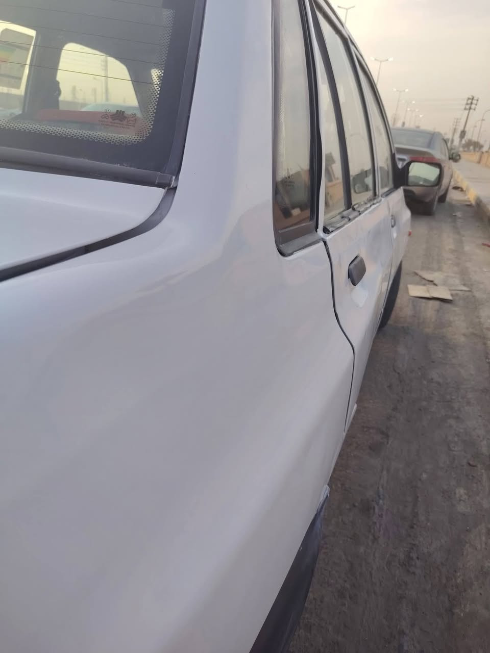 سلام عليكم اخوان موديل ١٠ سنويه لل٢٧ رقم انكليزي تحويل مباشر شواصي معمره تعمير درجه اوله بليت ٥ ملم عراقي مصبوغه حزام بدون ضربه باتري وبور وحداديه وميزانيه كير مكفول ومكينه بس بتشغيلت الصبح ادخن ٥ دقايق وتكطع السعر ٢٥ وبيها مجال للشراي رقمي ***********
