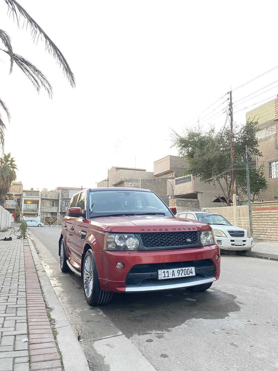 رانجروفر 2010وكاله المنصوري كفاله عامه من الصبغ ول حادث ول تبديل رقم بغداد بسمي سياره جاهزه او جديده معروفه مواصفاته فتحه بصمه كشن كهرباءاو بعد بيه مواصفات عارضه اب 160او بيه مجال رقمي ***********او ***********
