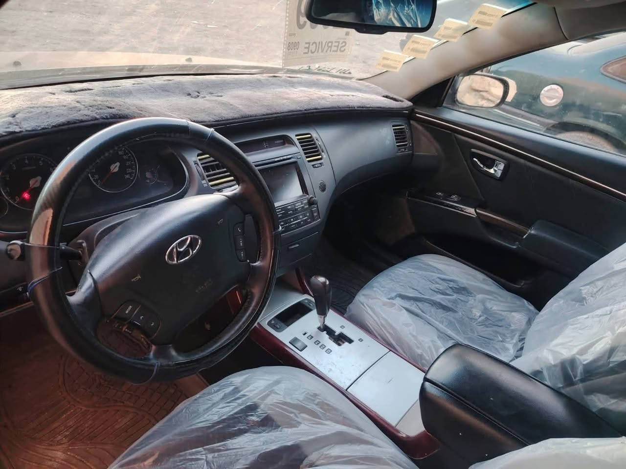 السلام وعليكم ورحمه الله وبركاته لبيع ازيره سوده موديل 9 ضررجاملغ السكن وصبغ احزام جماليه صلاح الدين دوالي شرط التحويل جاهزه المكان العلم ومراوس هم يرهم الاستفسار *********** السعر 85وبيهامجال
