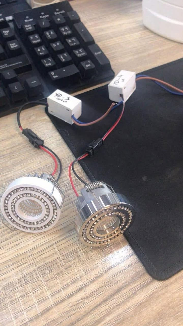 السلام عليكم 

سلم أناره دفن و ظاهري كم موضح بالصور كميات مفتوح 
قياس من 7 سم إلى 21 سم 

سعر القطعة 2000 دينار اي حجم 

بغداد

‏A&M UK GROUP 

0783006427


**إذا كنت صاحب هذا الإعلان وتريد حذفه لأي سبب، رجاءا أرسل رسالة إلى الدعم الفني**