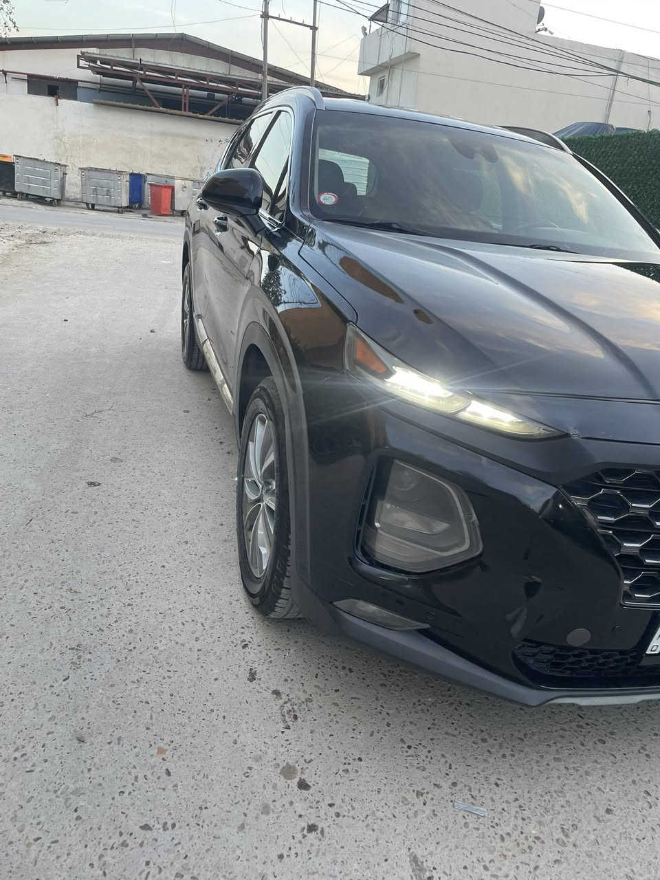 السلام عليكم سنتافي 2020 للبيع رقم بابل لوحات جديدة محرك 2400 وارد امريكي ضربة بنيد وجاملغ وباب السايق
بصمة ٣ انضمة قيادة صندوك كهربائي سيارة نضيفة السعر ١٦٥ العنوان بغداد الدورة رقم التلفون ***********.
