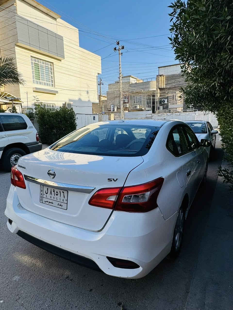 السلام عليكم نيسان سنترا 2019وارد أمريكي 🇺🇸 ماشيه ١١٧m ابيضّ بيه عته بالكير ابدايت المشي حادثها جاملغ امامي جهة الأيمن وجاملغ خلفي جهة السايق فقط طخات بسيطه  مثل ما موضح بالمنشور/  السعر 92 وبيه مجال اي استفسار خاص او ***********
العنوان بغداد البنوك
