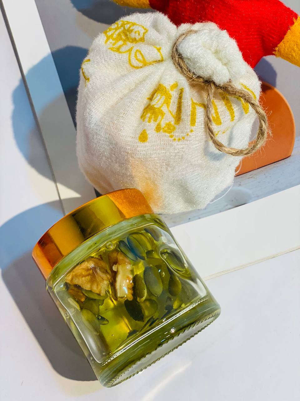 🍯🐻واخيرااااااا وفرنالكم عسل ويني 🍯🐻 بالمكسرات طبيعي 💯
.خالي من المواد الكيميائيه.. 
يحتوي ع اعشاب طبيعيه.. فاتح شهيه ويعالج فقر الدم ونقص الفيتامينات ومقوي ومنشط للجسم 🎀والمناعة ويحفز كولاجين البشره راح يزيد وجبات الطعام وبالتالي يسمن  الجسم والوجه بطريقه طبيعيه🤗 وامنه مضمون 💯 يحتوي على مكمل غذائي  أيضاً...
يستخدم للرجال والنساء والاطفال

#للحجز_والاستفسار_دايركت


**إذا كنت صاحب هذا الإعلان وتريد حذفه لأي سبب، رجاءا أرسل رسالة إلى الدعم الفني**