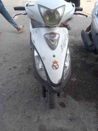 كامكو 2011 كفاله عامه من كلشي برقي ما مفتوح بيها للبيع دراجه احلى من ا...