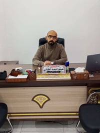 دكتور هيثم الطائي • جراحة المخ والأعصاب • تثبيت الفقرات