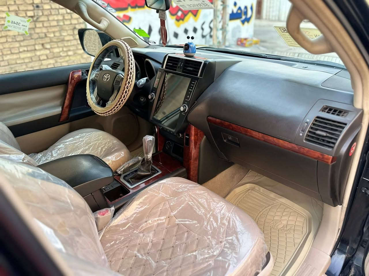 السلام عليكم بيع او مراوس  الجاد يتصل علية وبخدمتة برادو 2012 خليجية بيها تبديل جاملغ وبنيد اثر طخة بسيطة #صور السونار مرفقا مواصفات TXL   سياره ٧ راكب ٣قطع تبريد تحكمات جيهتين حاكية حساس خلفي شاشة كبيرة  كامرة اشاير بلمري مري شفط فور ويل 4×4 ويل كب ثلاجة #سبير تعليك  نضام ايكو اقتصاد بانزين  وبيها  مواصفات اكثر مكينة وكير خير من الله صدر امامي وخلفي جدد تبريد ثلج تخم تايرات جدد كهربائيات كلهة شغالة سياره جاهزه من كل شي اي نقص مابيهة     رقم اربيل الجديد #بسمي تحويل وكالة اني حاظر سيارة بيهة منضومة غاز  ايطالي***********
