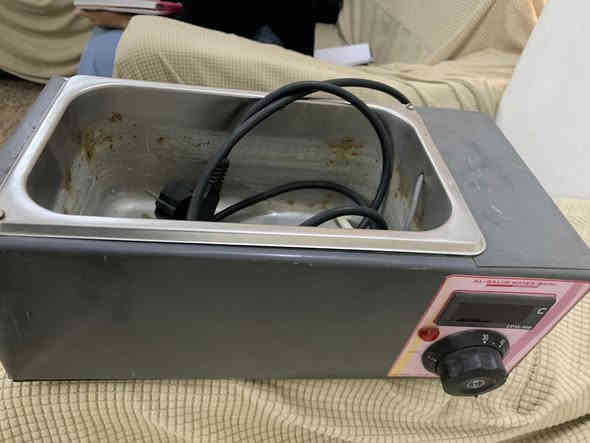 للبيع مجهر عدسة واحدة وواتر باث صغير
اثنينهم ١٧٥ الف

بغداد الحرية 

***********
