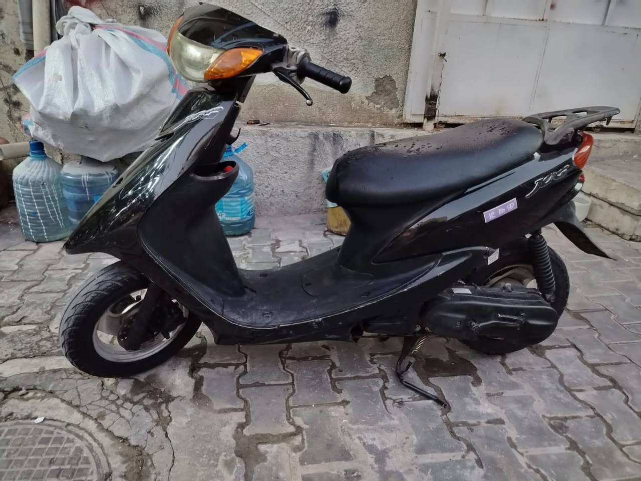 للبيع دراجه نضيفه عصفوره بيه كلج مكاني الاعظميه سلف وهندر ب200سعر***********
