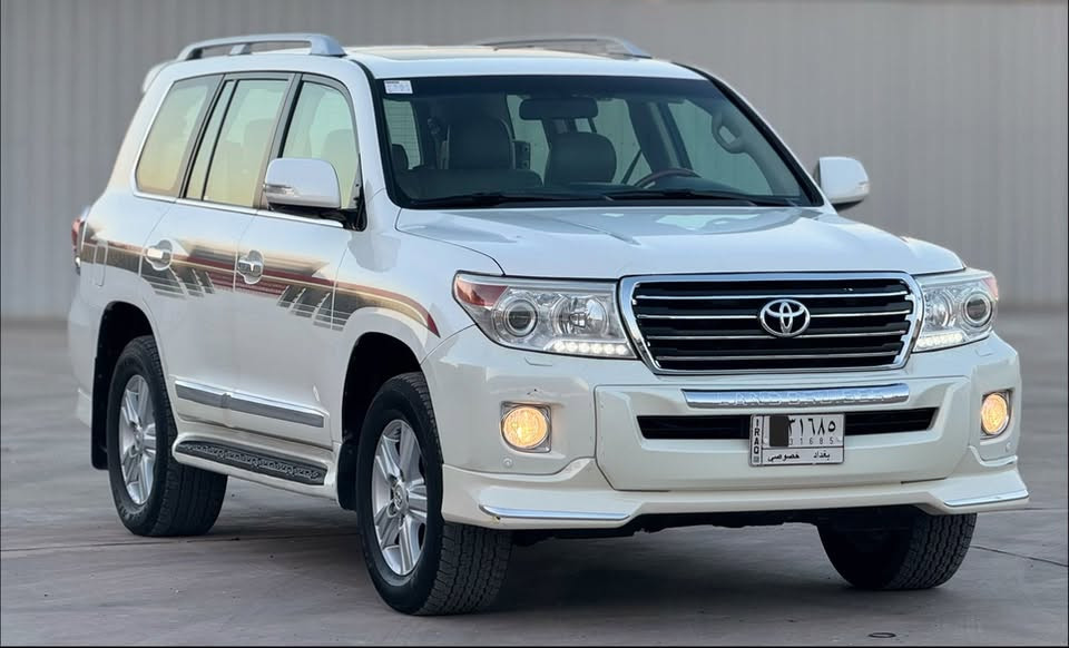 🚘 LAND CRUISER G.XR 🚘
تويوتا لاندكروزر مديل 2012 بريم اصلي محرك 6 سلندر فول مواصفات بصمة. فتحة. طفاية حريق. 3 قطع تبريد. مناخ منفصل. تحديد مسار. مثبت سرعة. مانع انزلاق. فورويل. مقاعد كهرباء. مري كهرباء. حساسات امامي + خلفي. نقطة عمياء + مواصفاته آخرى 
السعر : 29.000$
للأتصال : ***********
العنوان : بغداد البياع
