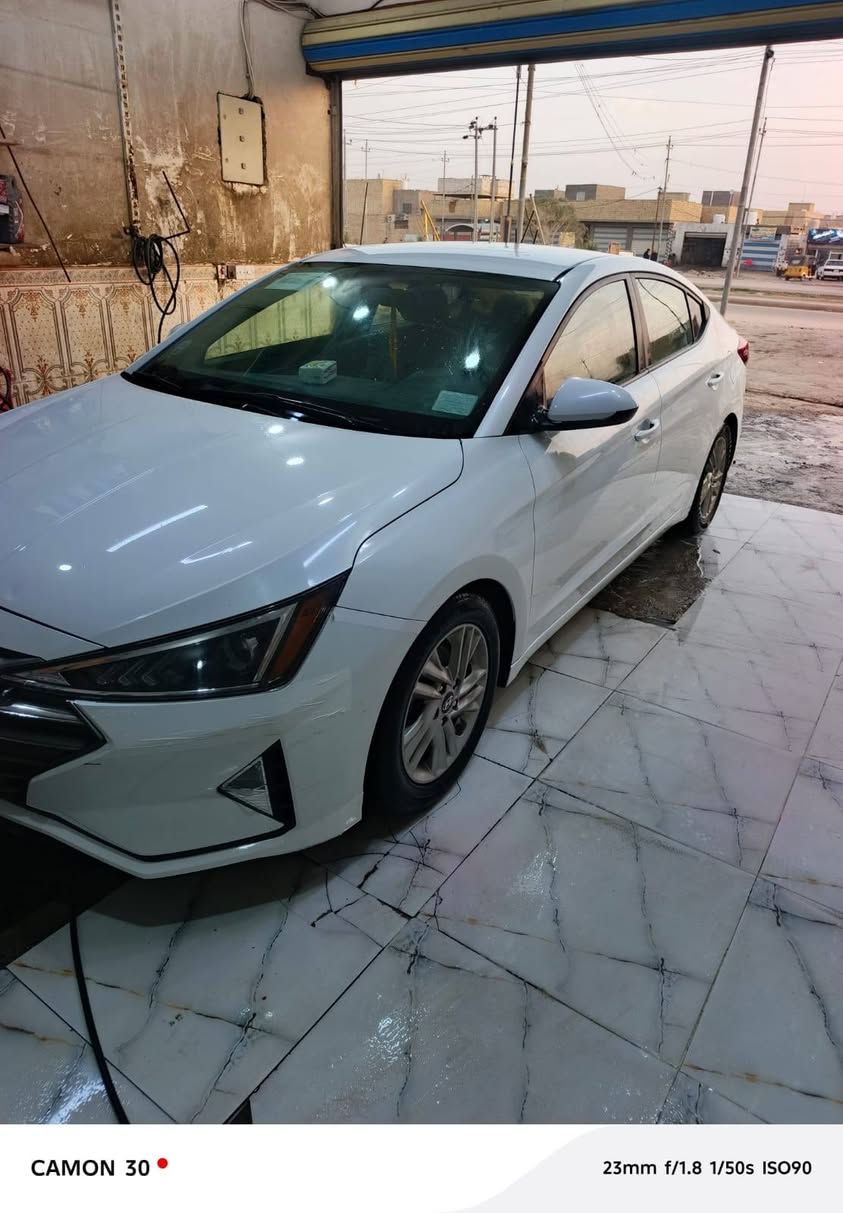 النترا موديل 2019 حره باسمي وارد امريكي مكفوله كفاله بيها نسبة غرق سياره جديده السعر 140 وبيها مجال مكانها ناصريه للاستفسار *********** @
