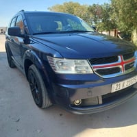 للبيع او مراوس دوج جورني ٢٠١٧ اربعه سلندر كير مكينه مكفوله تبريد ثلج ب...