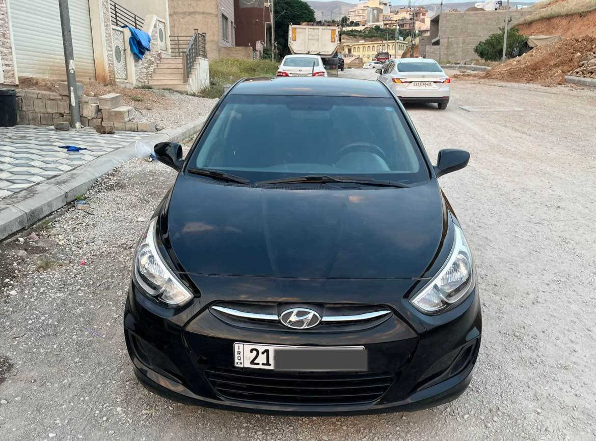 هۆندای ئەکسێنت ٢٠١٧ سەیارەکە یەک پارچەو پەڵەیەکی بۆیاخە بێ ناوگرتن گێڕ ئۆتۆماتیک گێڕومەکینەوتەقەوڕەقەی بەشەرتی فیتەر سەنەوی تازەیەقفڵی قفڵی٨٥$ بێ مەعامەلە  بۆ زانیاری زیاتر *********** السليمانية, العراق
