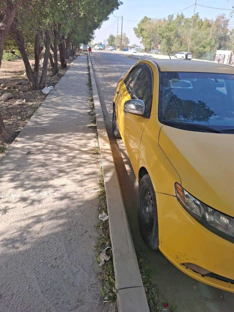 السلام عليكم من رخصه الادمن كيه فورتي البيع موديل عشره وارد امريكي حادثها بنيد وجاملغ وباب ومكينه لفين دوش صدر امامي وخلفي تخم تاير جديد السعر 78وبيها مجال رقم الهاتف 📱 ***********
